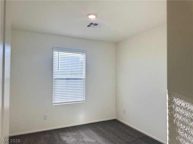 9918 Saffron Hills Street, Las Vegas, NV 89141