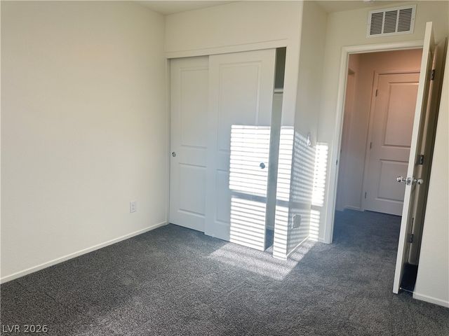 9918 Saffron Hills Street, Las Vegas, NV 89141