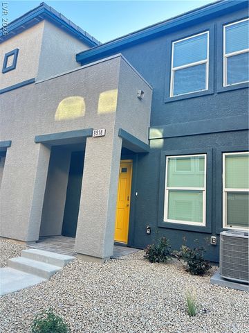 9918 Saffron Hills Street, Las Vegas, NV 89141