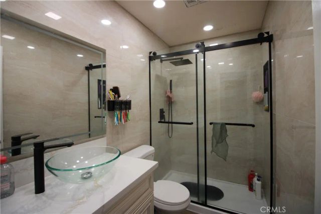 249 W 6th, Perris, CA 92570