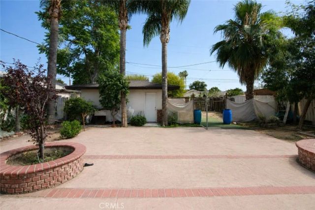 249 W 6th, Perris, CA 92570