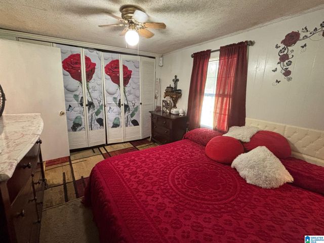 242 SKYLINE CIRCLE, Jasper, AL 35501