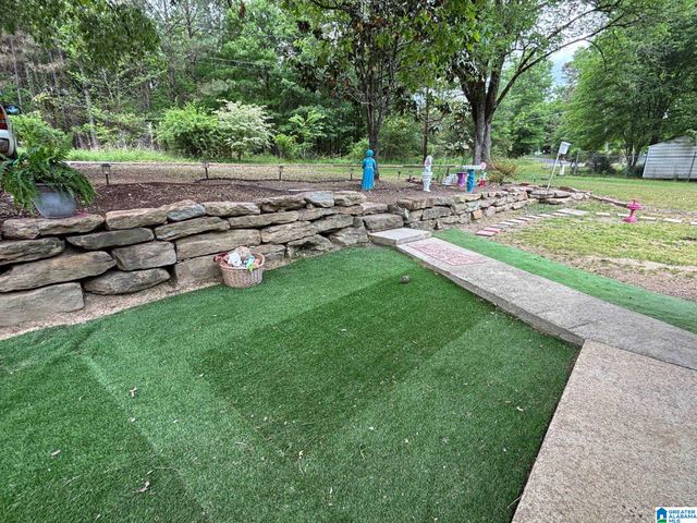242 SKYLINE CIRCLE, Jasper, AL 35501
