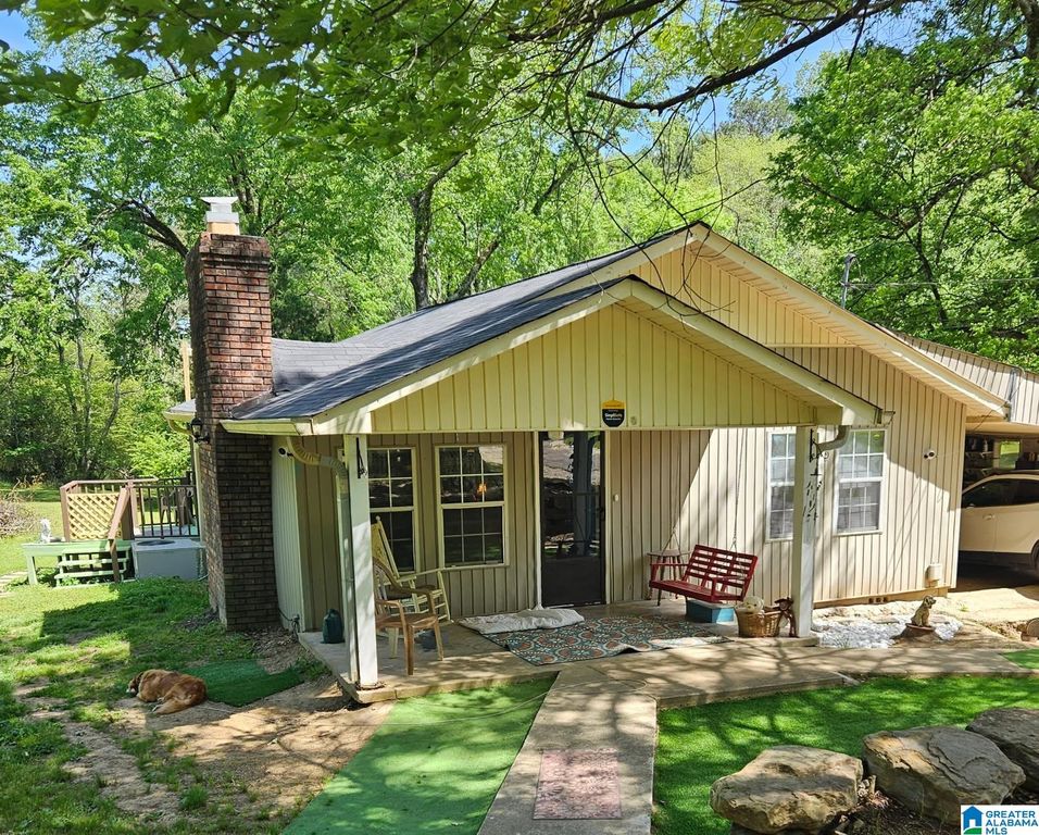 242 SKYLINE CIRCLE, Jasper, AL 35501