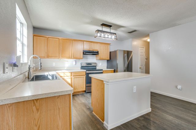 2521 Buffalo Run, Burleson, TX 76028