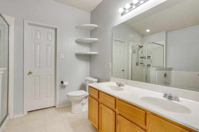 2521 Buffalo Run, Burleson, TX 76028