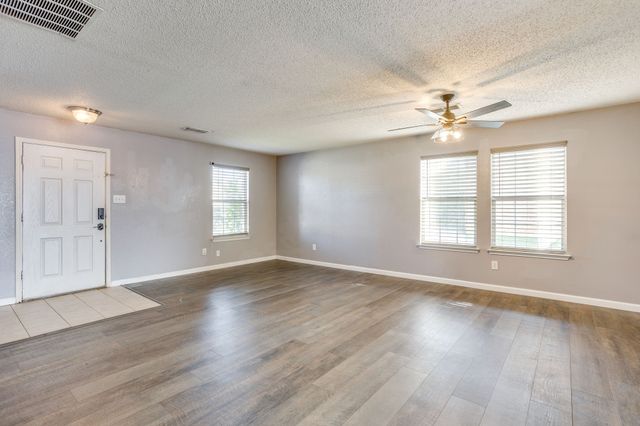2521 Buffalo Run, Burleson, TX 76028