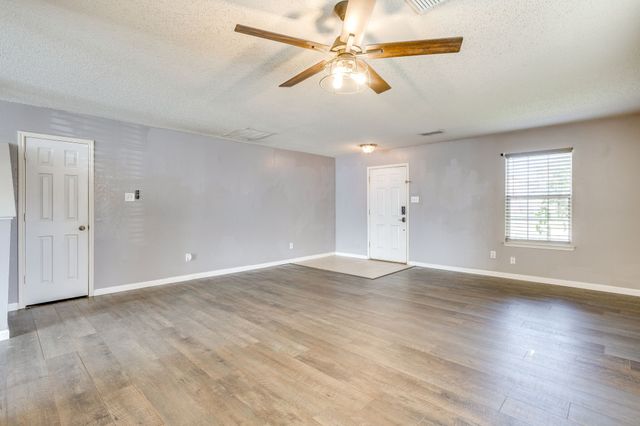 2521 Buffalo Run, Burleson, TX 76028