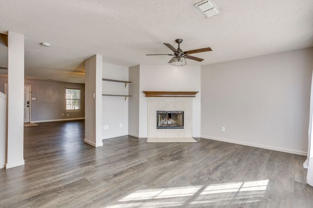 2521 Buffalo Run, Burleson, TX 76028