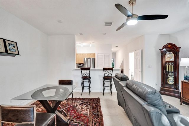 1743 NE 4th Avenue, Fort Lauderdale, FL 33305