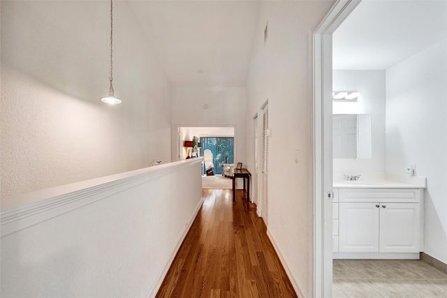 1743 NE 4th Avenue, Fort Lauderdale, FL 33305