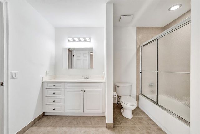 1743 NE 4th Avenue, Fort Lauderdale, FL 33305