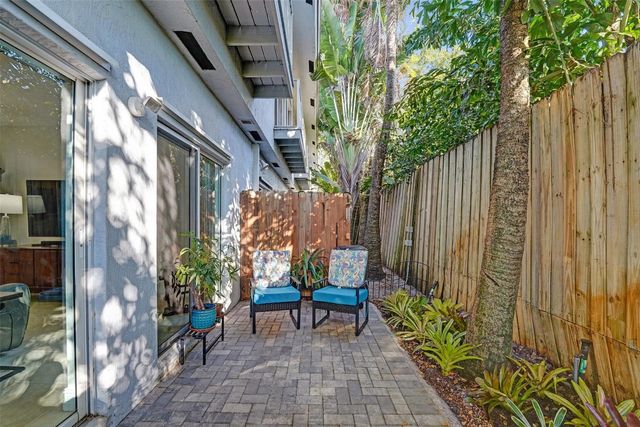 1743 NE 4th Avenue, Fort Lauderdale, FL 33305