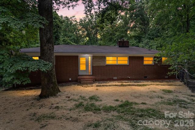 7328 Everett Drive, Charlotte, NC 28214