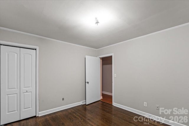 7328 Everett Drive, Charlotte, NC 28214