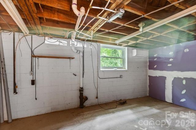 7328 Everett Drive, Charlotte, NC 28214