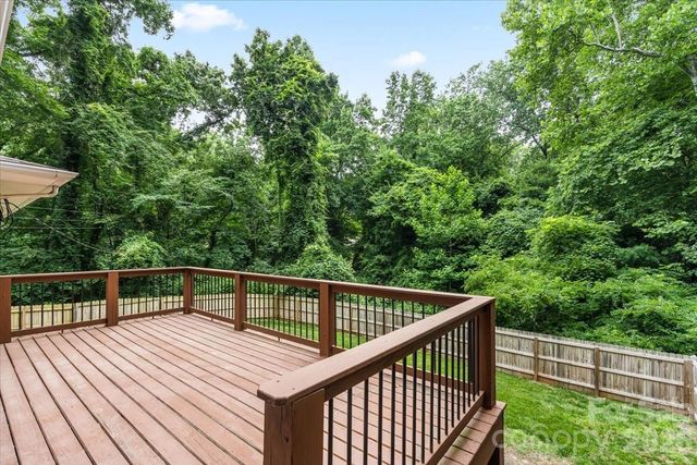 7328 Everett Drive, Charlotte, NC 28214