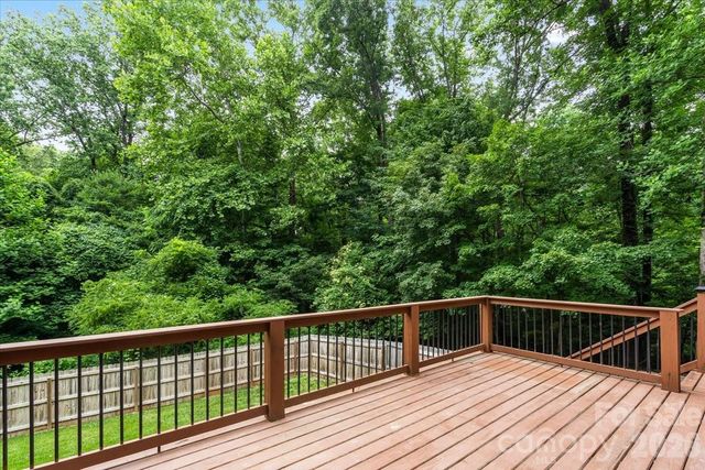 7328 Everett Drive, Charlotte, NC 28214