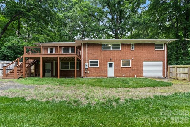 7328 Everett Drive, Charlotte, NC 28214