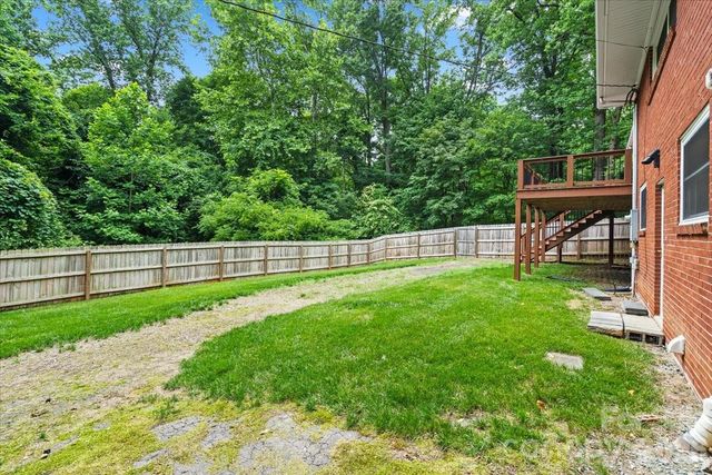7328 Everett Drive, Charlotte, NC 28214