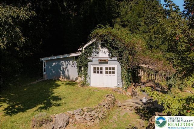 94 Pennsylvania Avenue, Easton, PA 18042