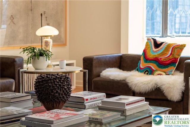 94 Pennsylvania Avenue, Easton, PA 18042