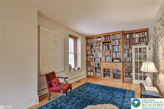 94 Pennsylvania Avenue, Easton, PA 18042