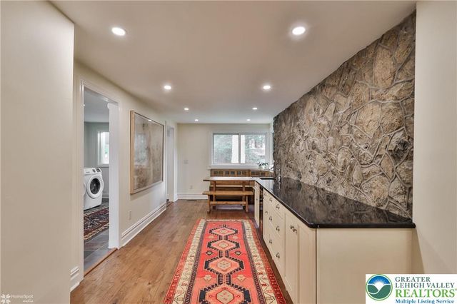 94 Pennsylvania Avenue, Easton, PA 18042