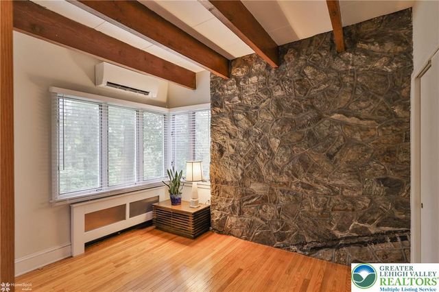 94 Pennsylvania Avenue, Easton, PA 18042