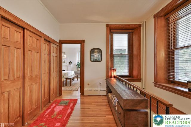 94 Pennsylvania Avenue, Easton, PA 18042