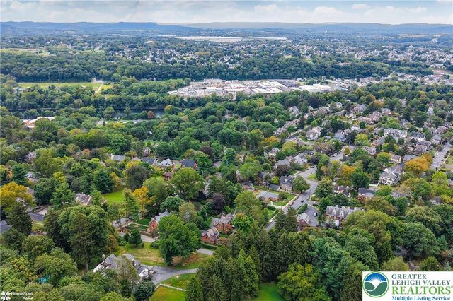 94 Pennsylvania Avenue, Easton, PA 18042