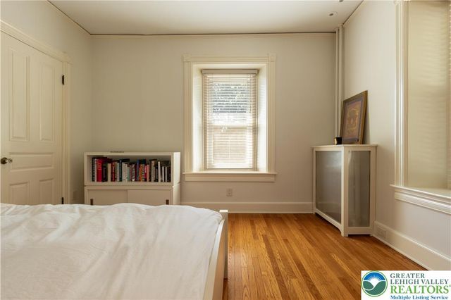 94 Pennsylvania Avenue, Easton, PA 18042