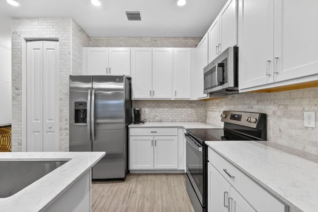 14523 Highland Center Way, Delray Beach, FL 33446