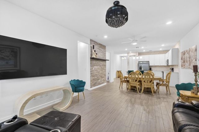 14523 Highland Center Way, Delray Beach, FL 33446