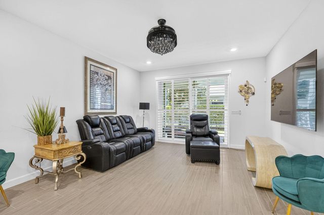 14523 Highland Center Way, Delray Beach, FL 33446