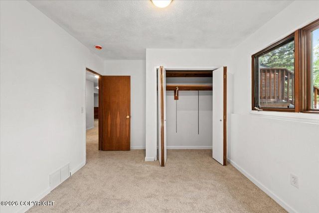 9628 Balandra Circle, Eagle River, AK 99577