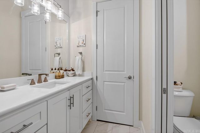 525 Forest Pond Lane, Benton, AR 72019