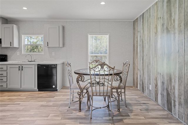 8251 NE 95TH AVENUE, Bronson, FL 32621