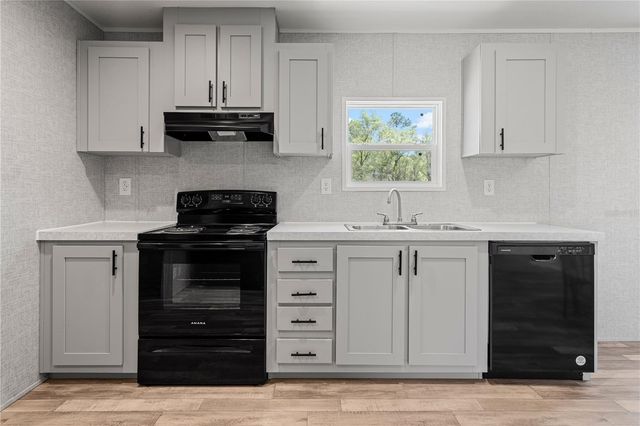 8251 NE 95TH AVENUE, Bronson, FL 32621