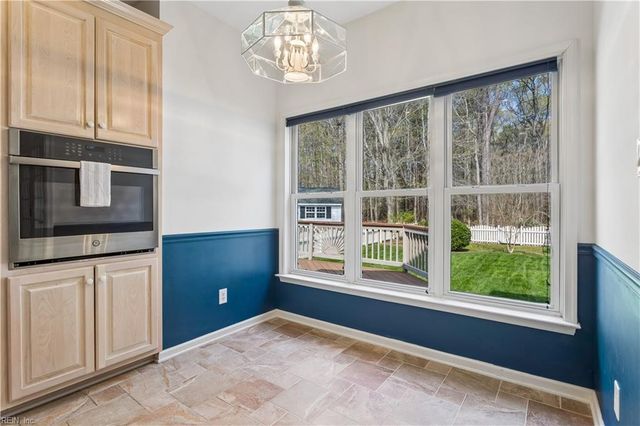 200 Rosetta DR, Yorktown, VA 23693