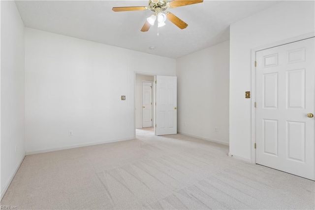 200 Rosetta DR, Yorktown, VA 23693