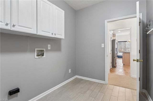 200 Rosetta DR, Yorktown, VA 23693