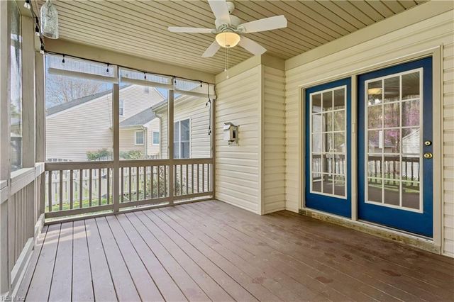 200 Rosetta DR, Yorktown, VA 23693