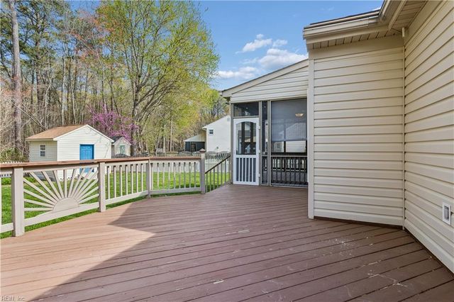 200 Rosetta DR, Yorktown, VA 23693