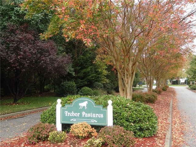 200 Rosetta DR, Yorktown, VA 23693