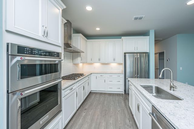 322 Autumn Azalea Way, Summerville, SC 29486