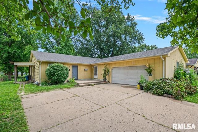 3212-3214 CLARENDON Drive, Springfield, IL 62704