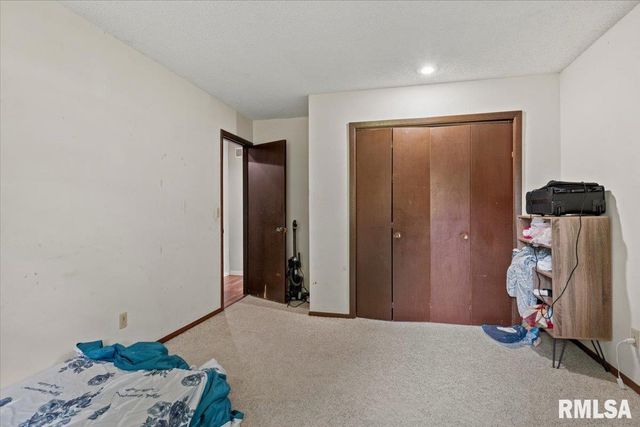 3212-3214 CLARENDON Drive, Springfield, IL 62704