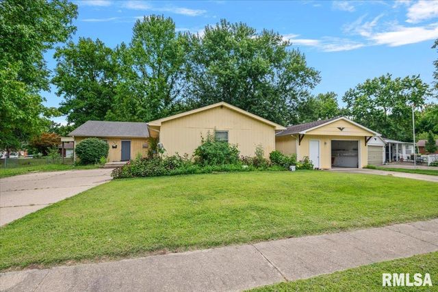3212-3214 CLARENDON Drive, Springfield, IL 62704