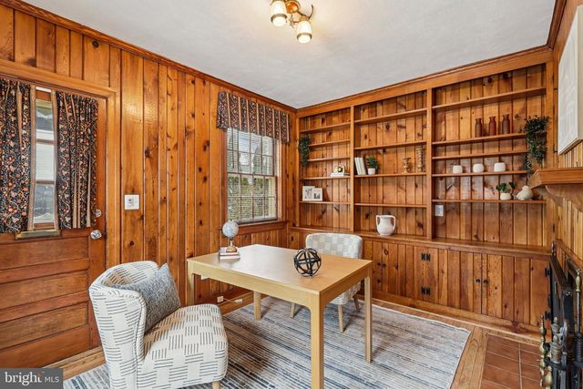 2719 N LEXINGTON ST, Arlington, VA 22207